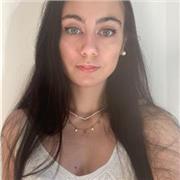 Estudiante de grado superior con el bachillerato biológico